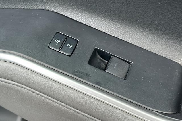 2021 Toyota Highlander Hybrid LE