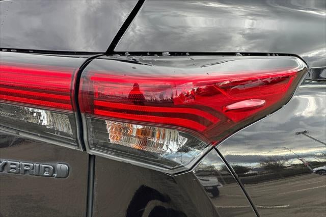 2021 Toyota Highlander Hybrid LE