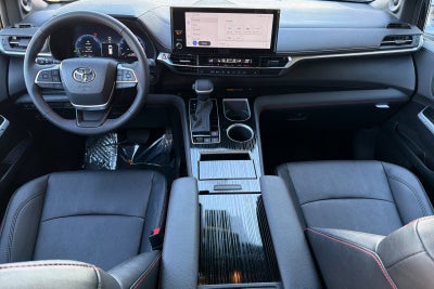 2025 Toyota Sienna XSE 7 Passenger