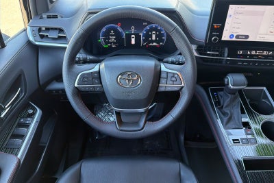 2025 Toyota Sienna XSE 7 Passenger