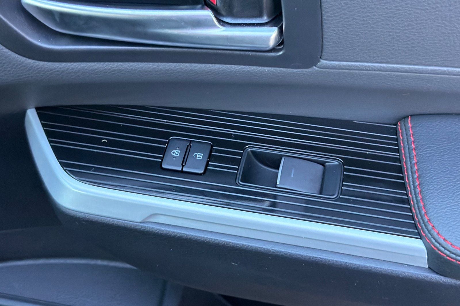 2025 Toyota Sienna XSE 7 Passenger