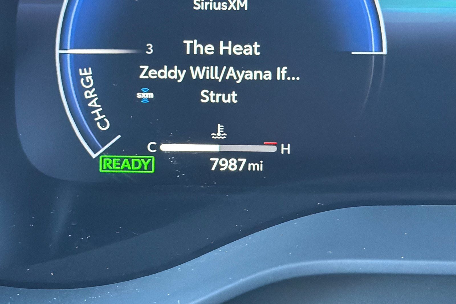 2025 Toyota Sienna XSE 7 Passenger