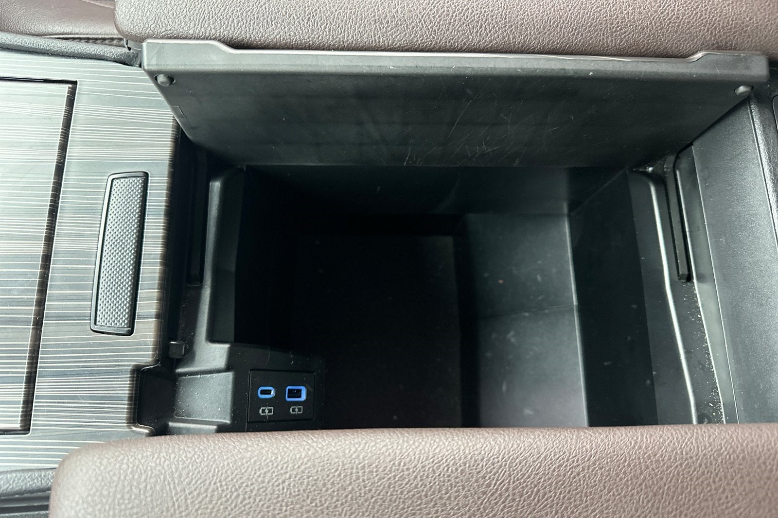 2023 Toyota Sienna Platinum 7 Passenger