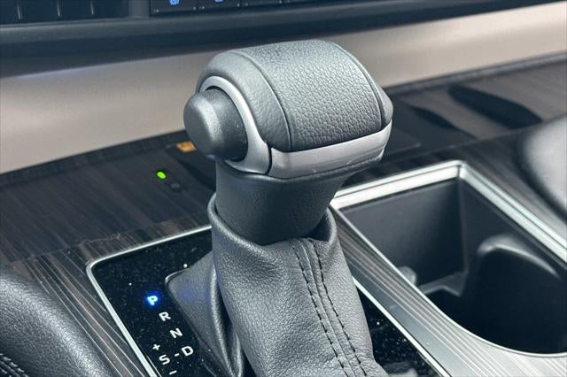 2023 Toyota Sienna Platinum 7 Passenger