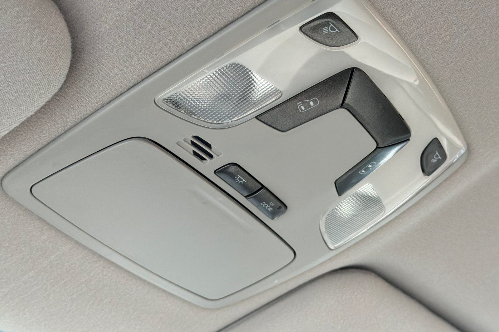 2014 Toyota Sienna LE 8 Passenger