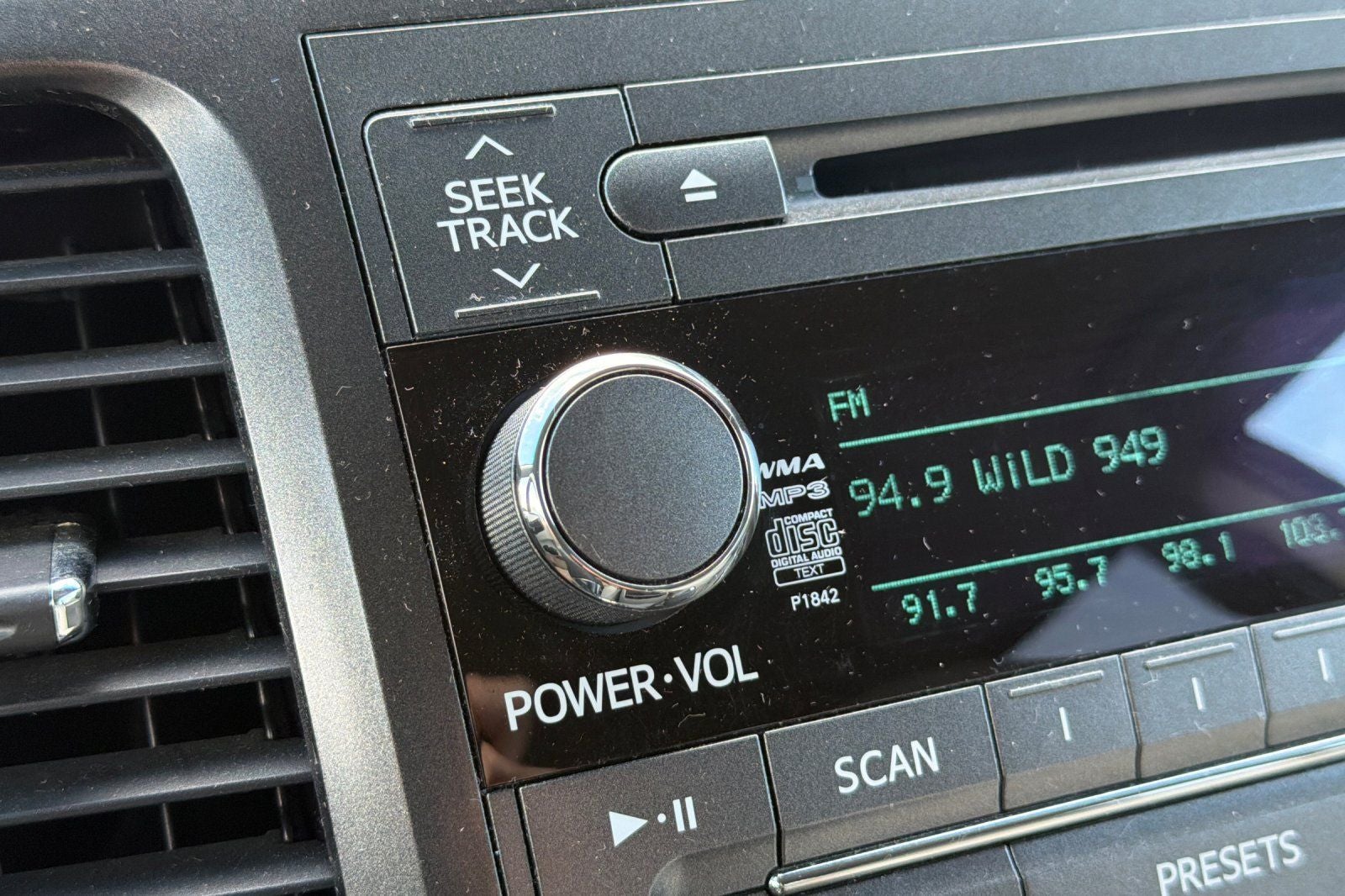2014 Toyota Sienna LE 8 Passenger