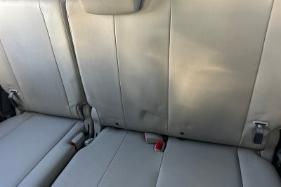 2013 Toyota Sienna XLE 8 Passenger