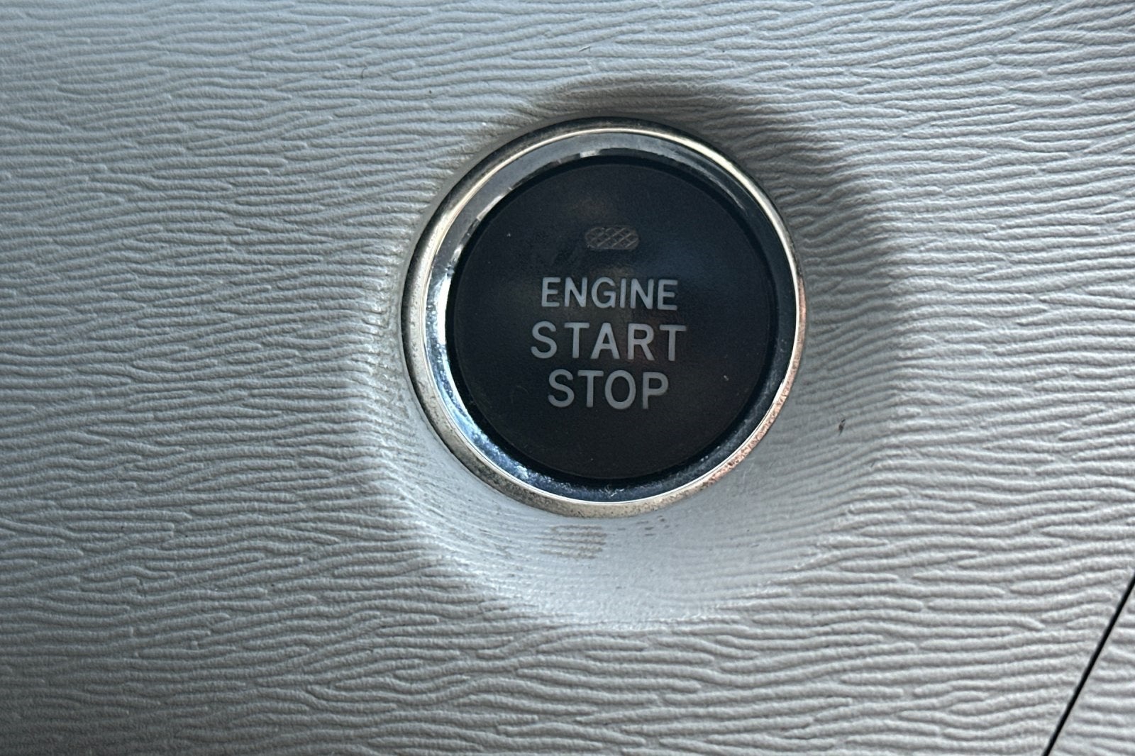 2013 Toyota Sienna XLE 8 Passenger