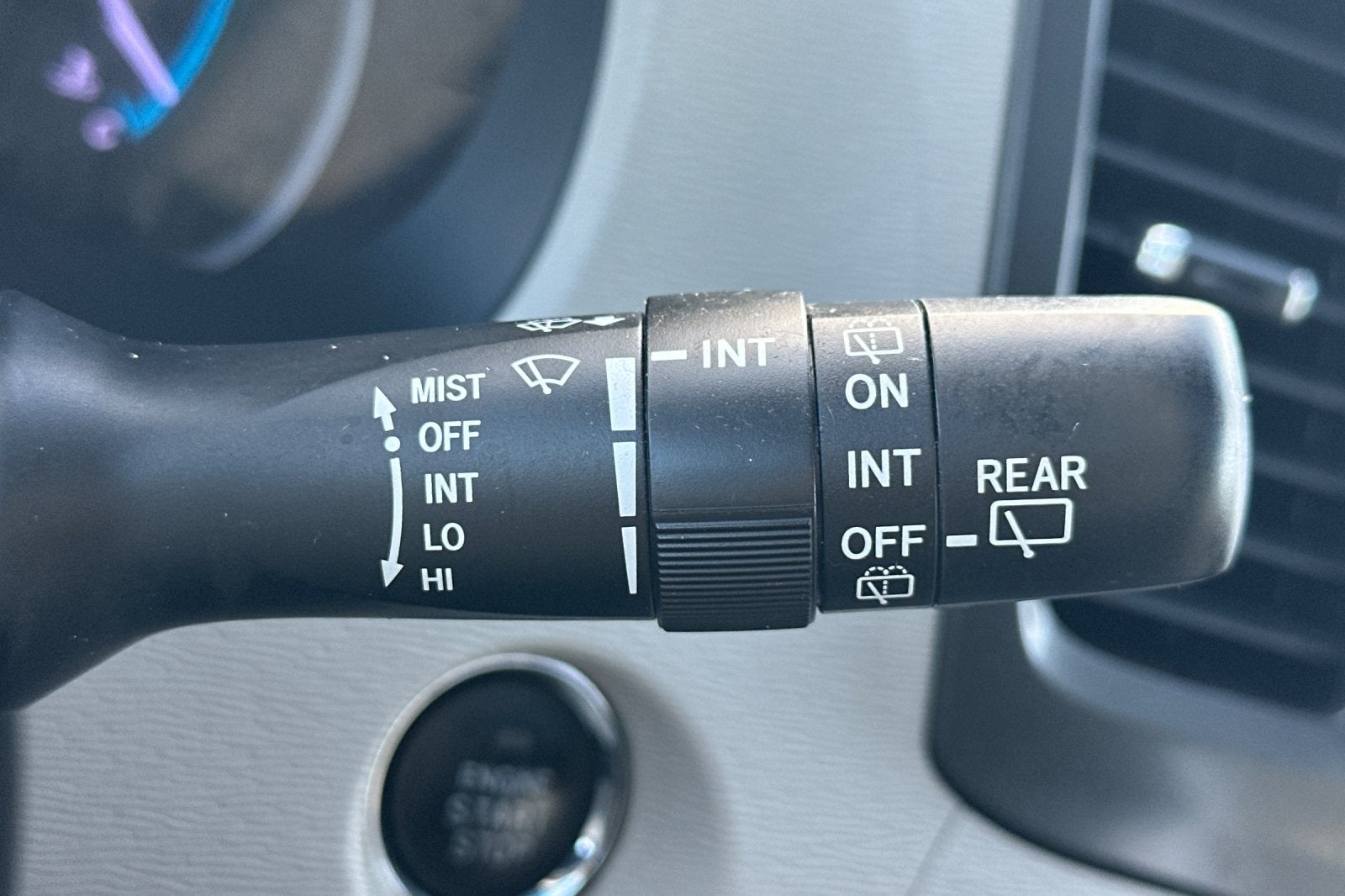 2013 Toyota Sienna XLE 8 Passenger