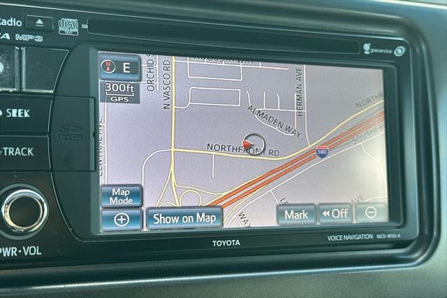 2013 Toyota Sienna XLE 8 Passenger