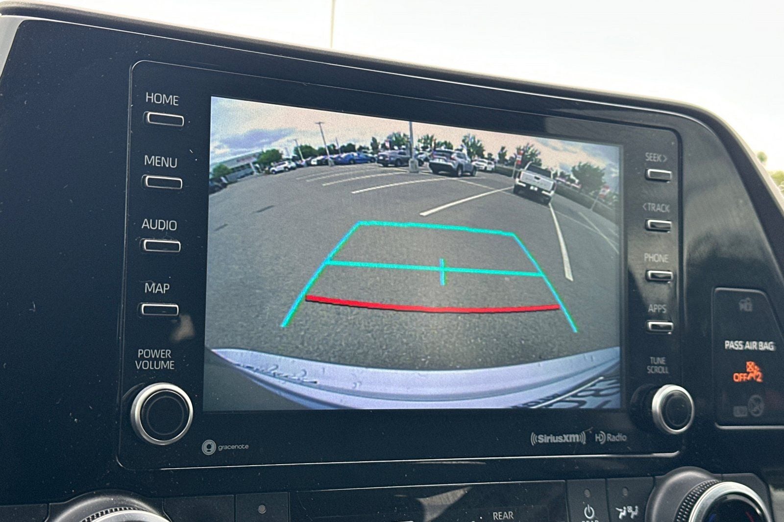 2021 Toyota Highlander Hybrid LE