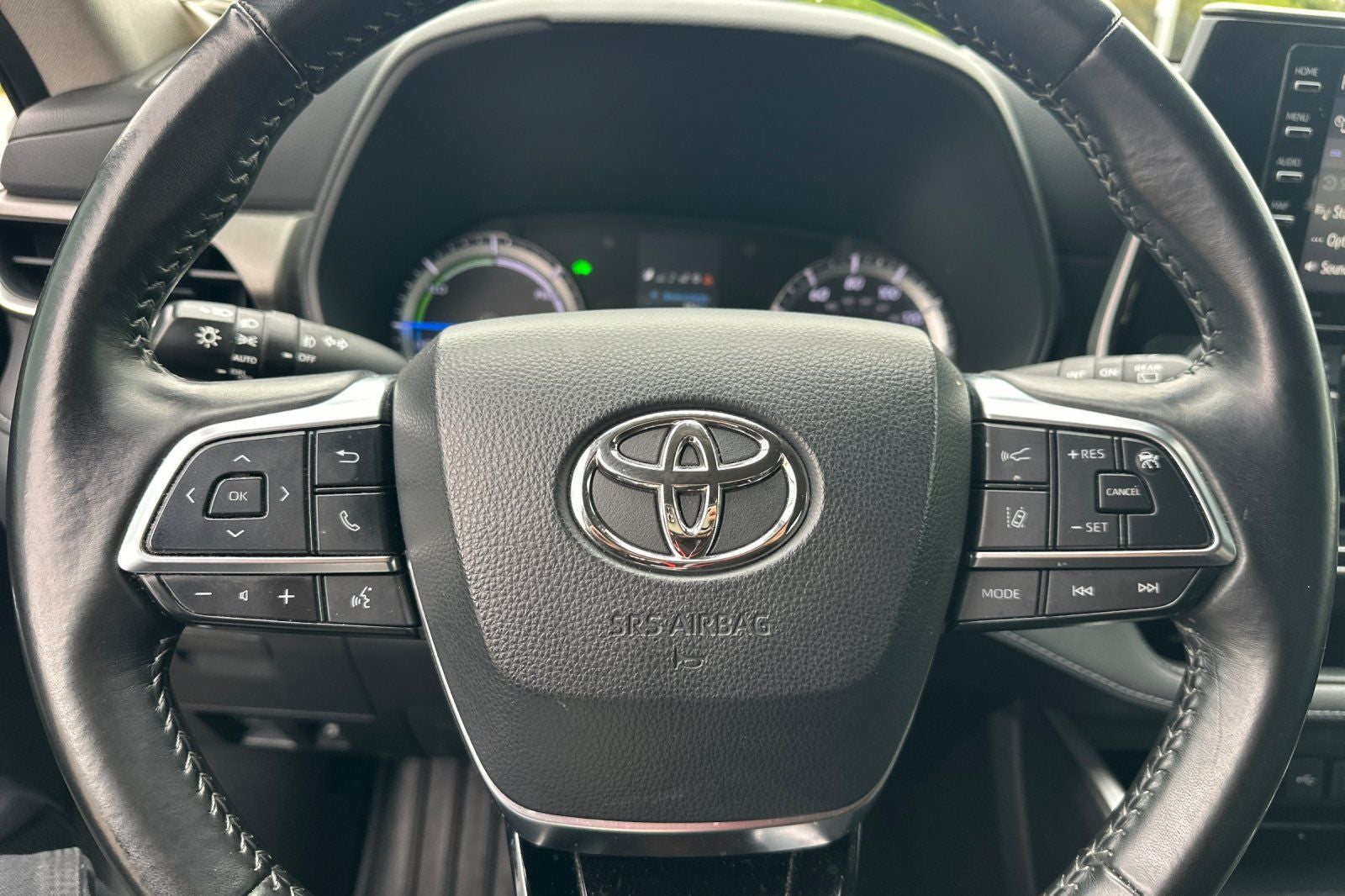 2021 Toyota Highlander Hybrid LE