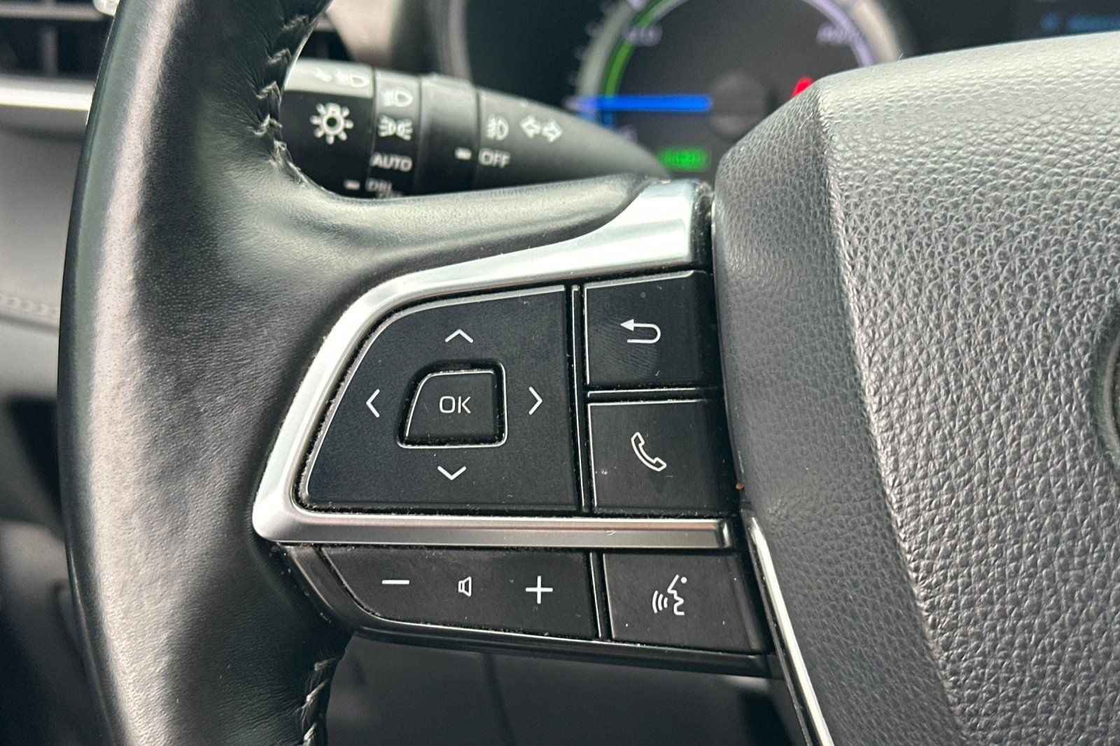 2021 Toyota Highlander Hybrid LE