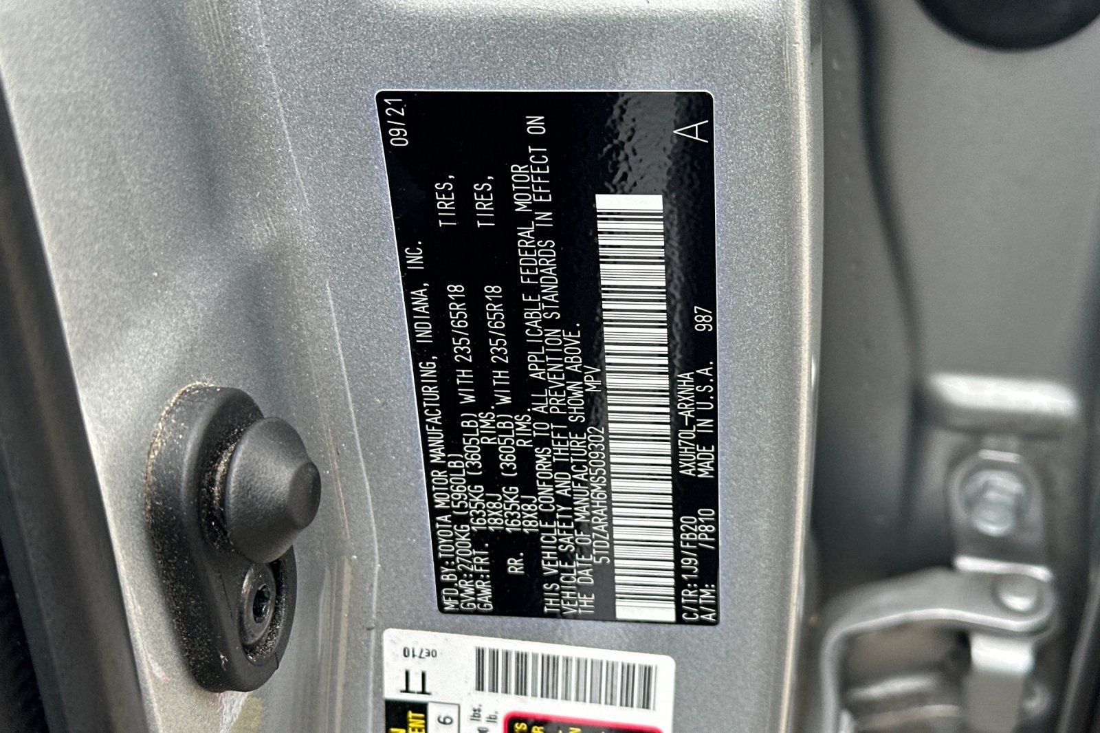 2021 Toyota Highlander Hybrid LE