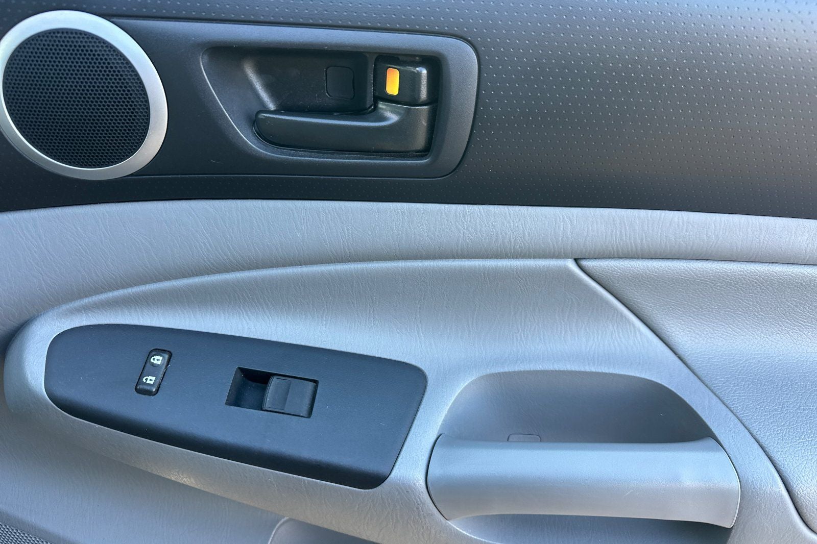 2012 Toyota Tacoma PreRunner V6