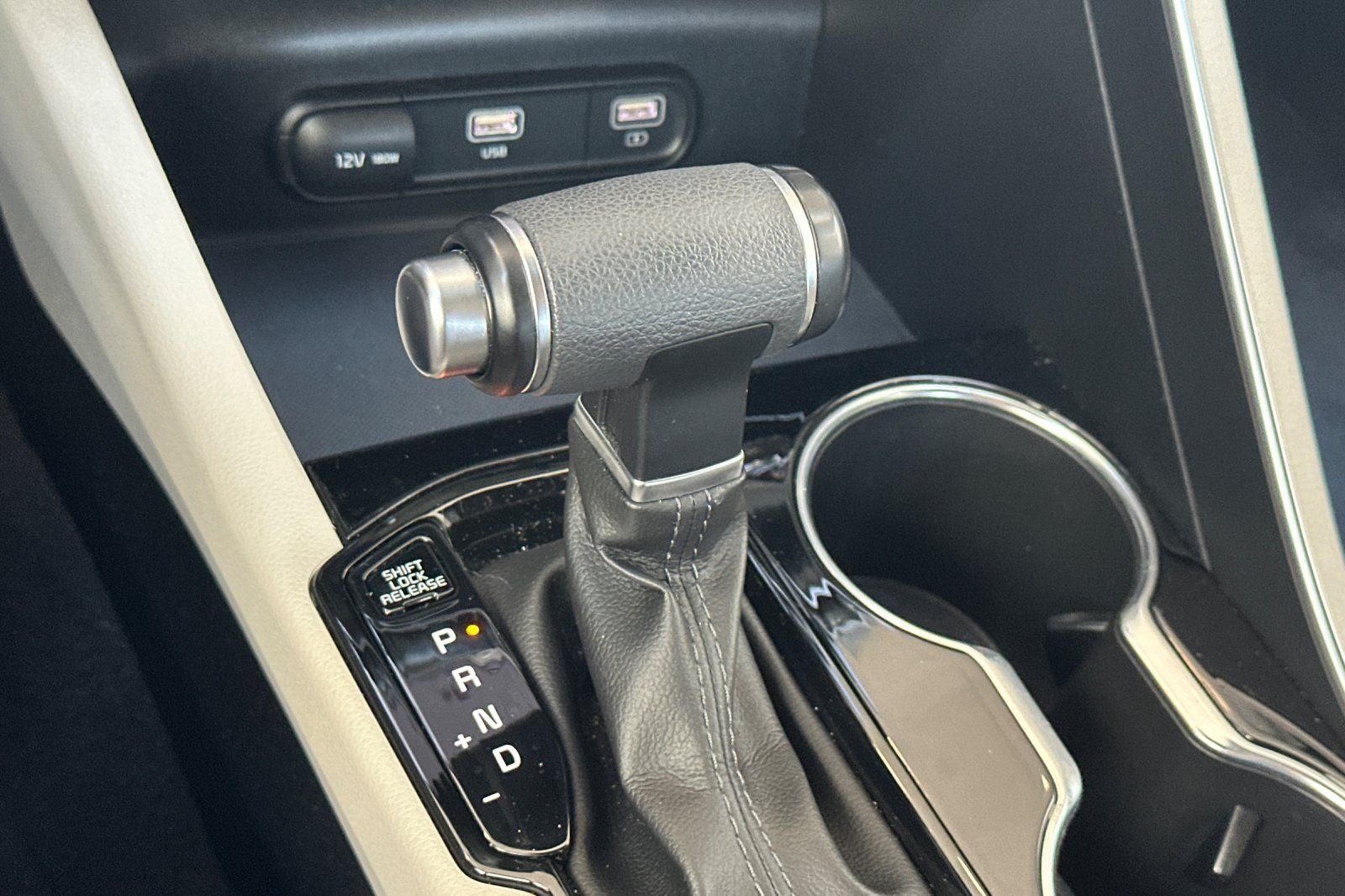 2022 Kia K5 EX
