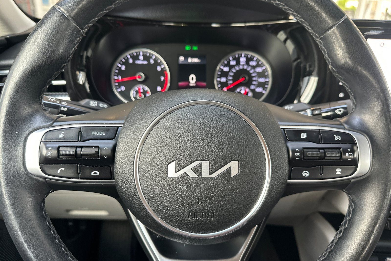 2022 Kia K5 EX