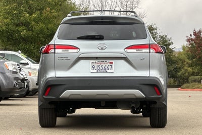 2023 Toyota Corolla Cross LE