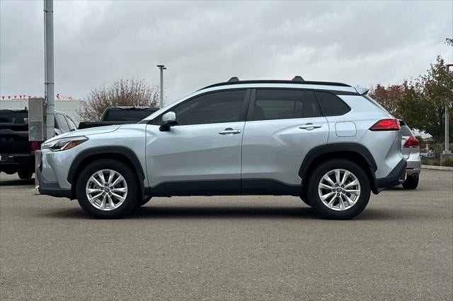 2023 Toyota Corolla Cross LE