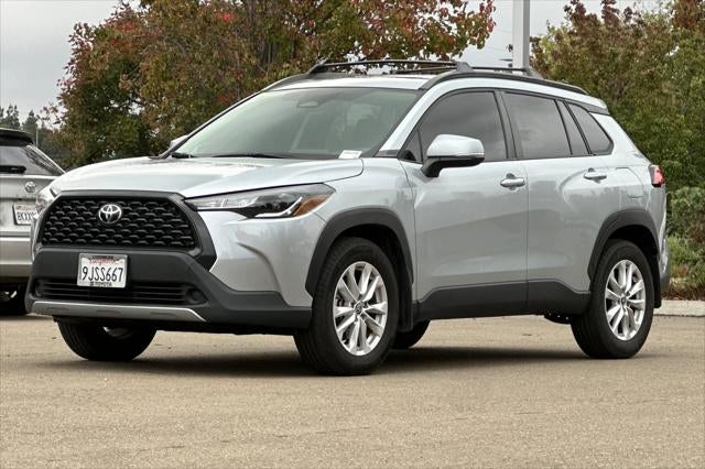 2023 Toyota Corolla Cross LE