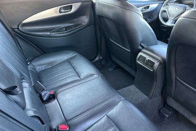 2017 INFINITI QX50 Base
