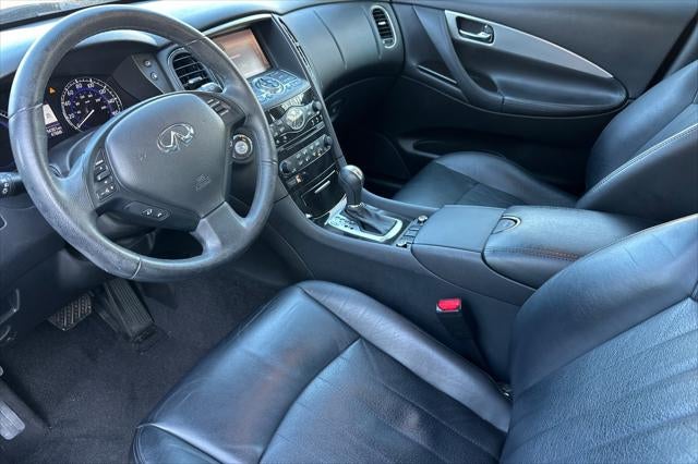 2017 INFINITI QX50 Base