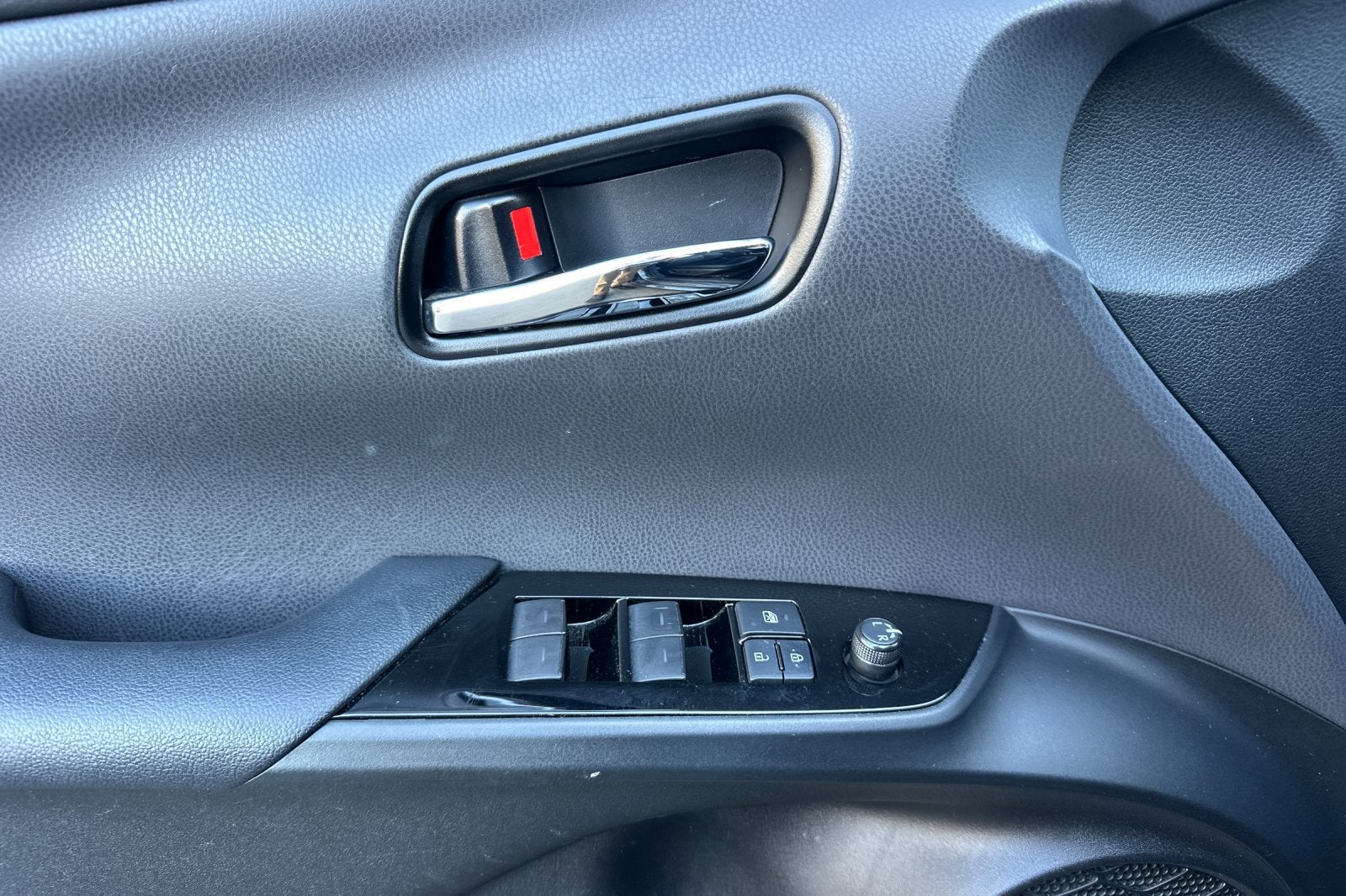 2019 Toyota Prius XLE
