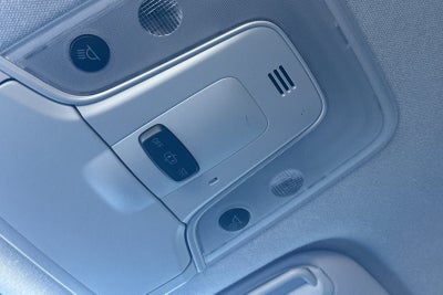 2019 Toyota Prius XLE