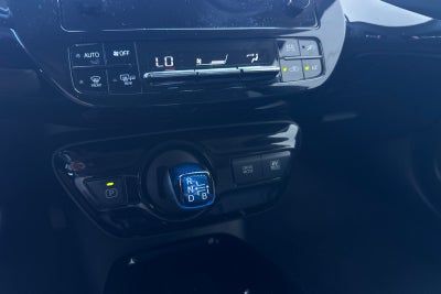 2019 Toyota Prius XLE