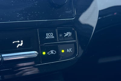 2019 Toyota Prius XLE