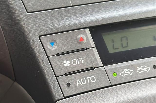 2014 Toyota Prius Three