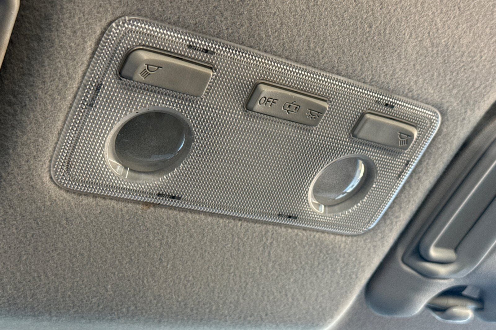 2012 Toyota Yaris LE