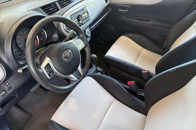 2012 Toyota Yaris LE