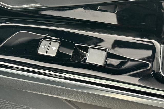 2023 Toyota bZ4X Limited