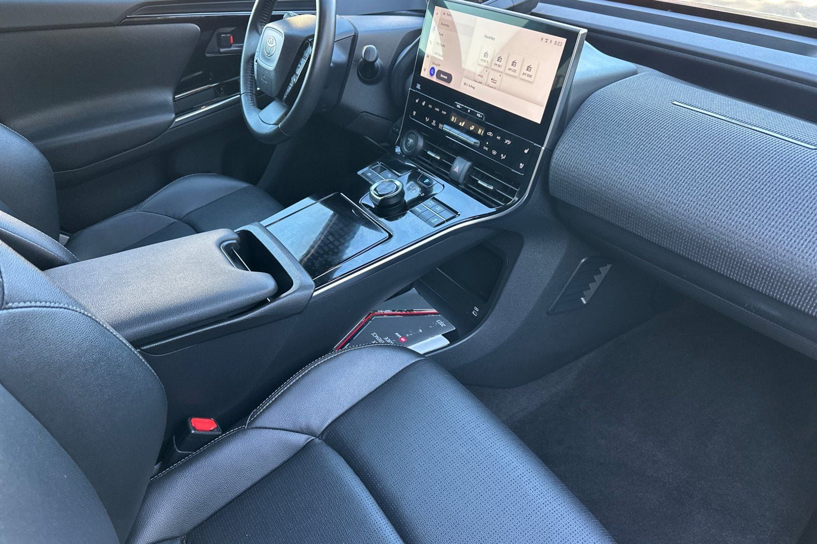 2023 Toyota bZ4X Limited