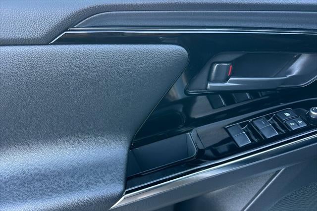 2023 Toyota bZ4X Limited