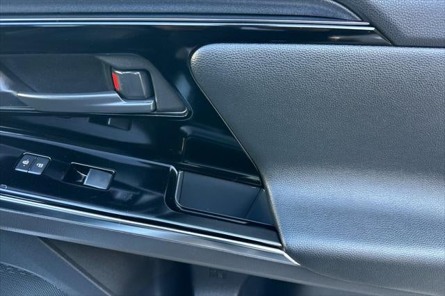 2023 Toyota bZ4X Limited