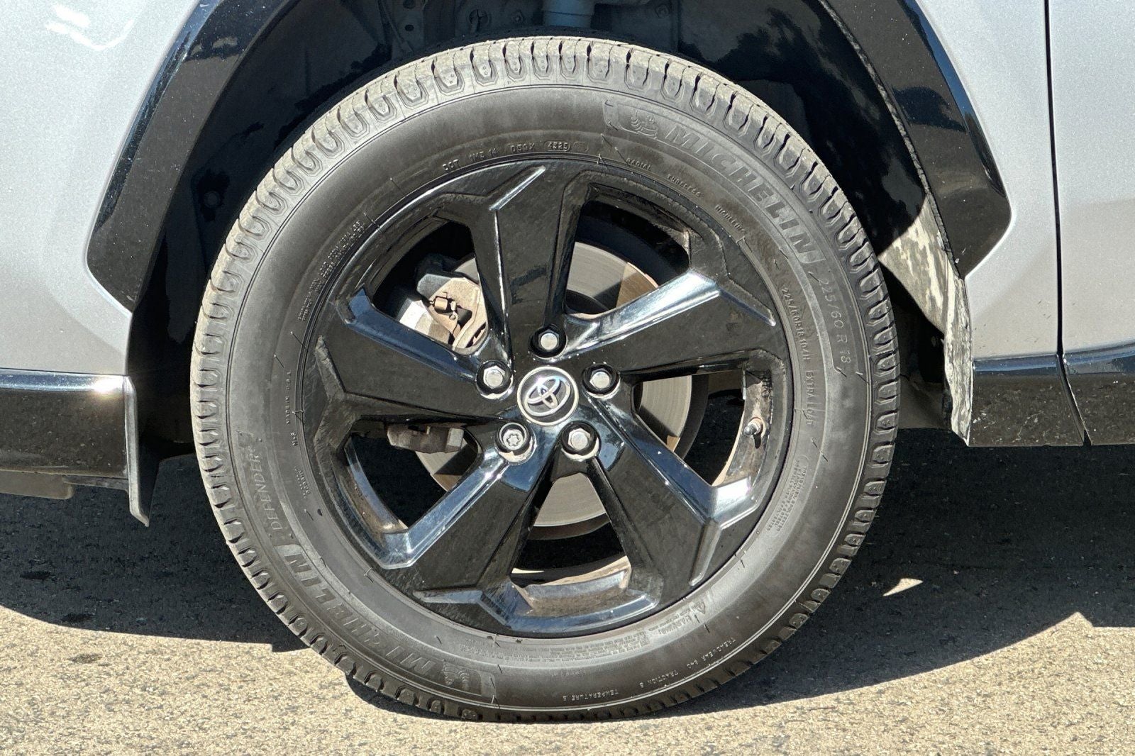 2019 Toyota RAV4 Hybrid XSE