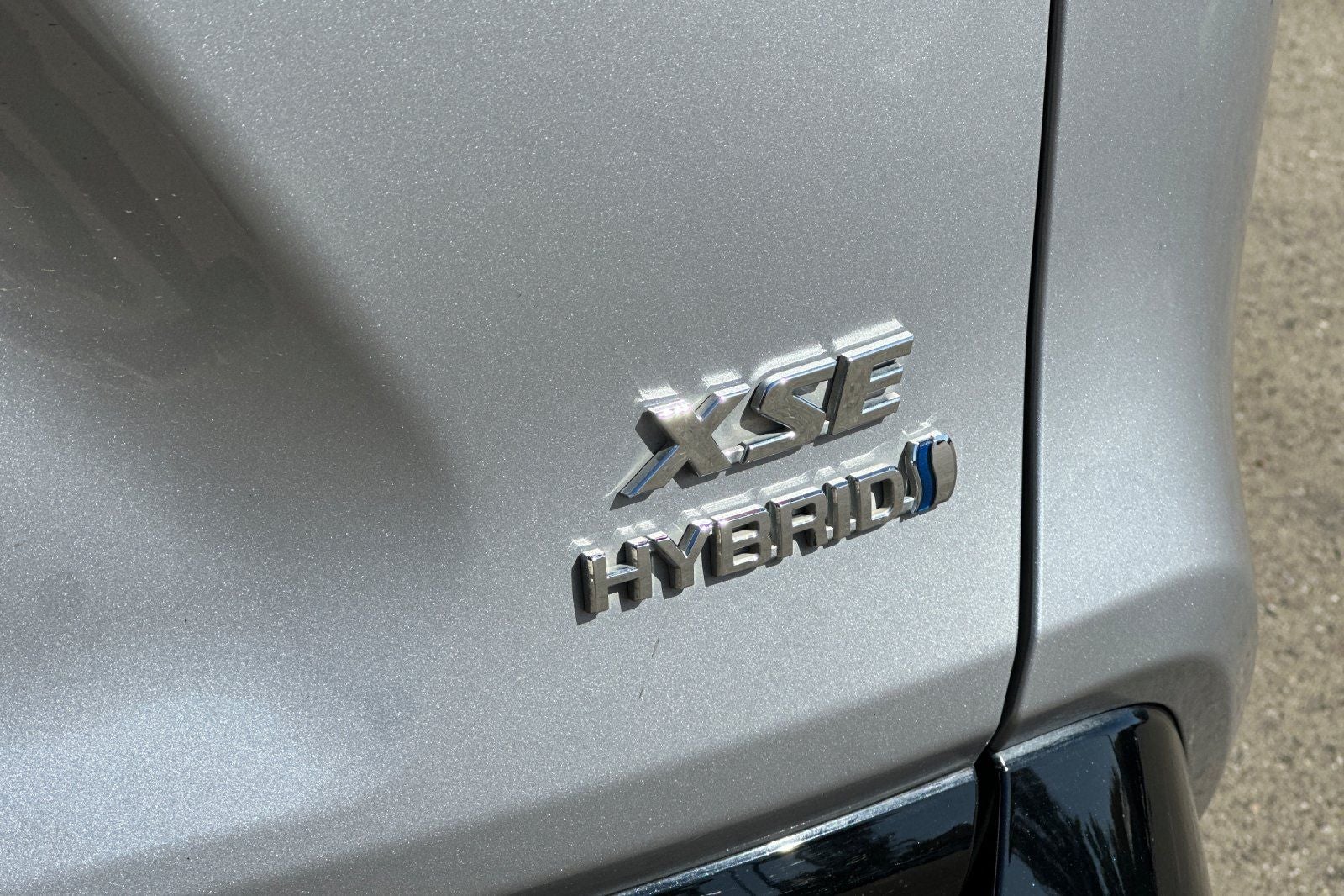 2019 Toyota RAV4 Hybrid XSE