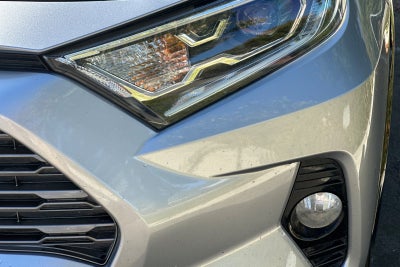 2019 Toyota RAV4 Hybrid XSE