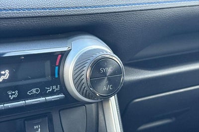 2019 Toyota RAV4 Hybrid XSE