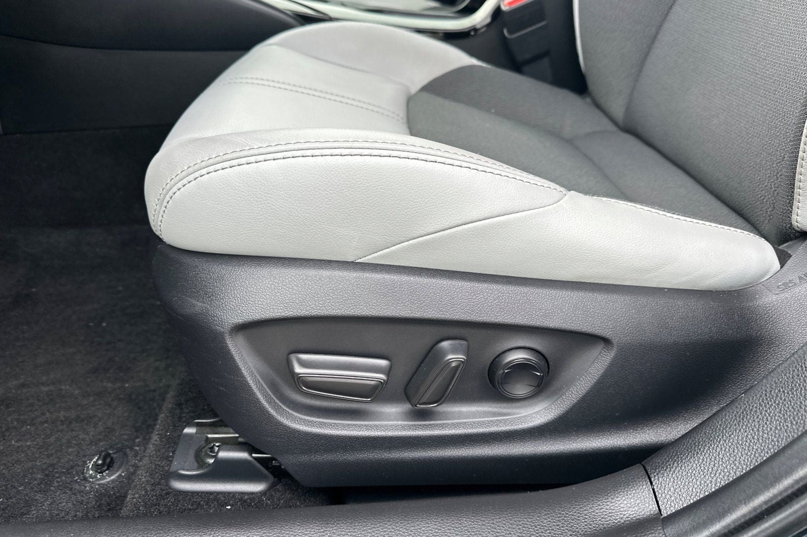 2022 Toyota Corolla Hatchback XSE