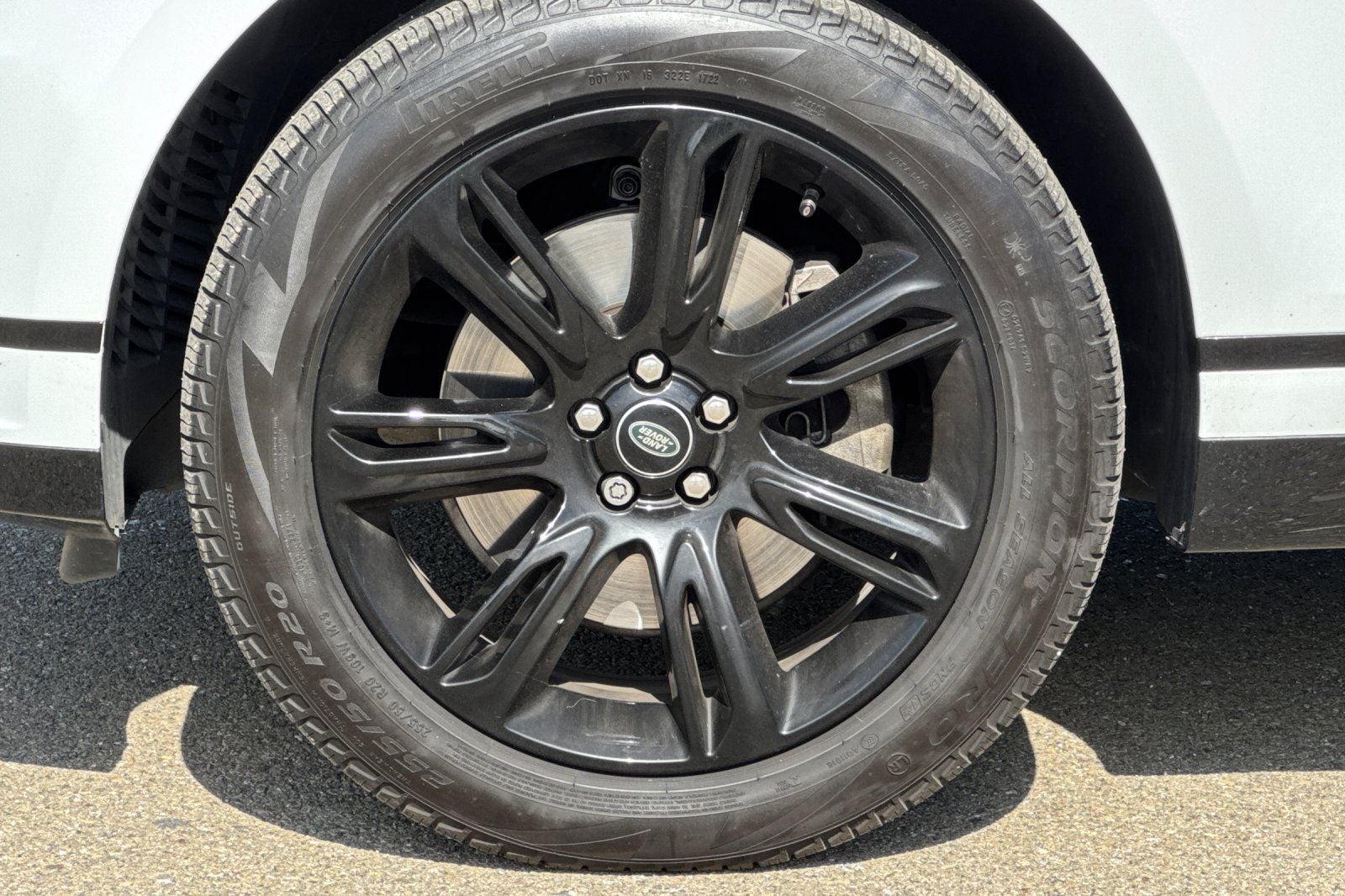 2022 Land Rover Range Rover Velar P250 R-Dynamic S