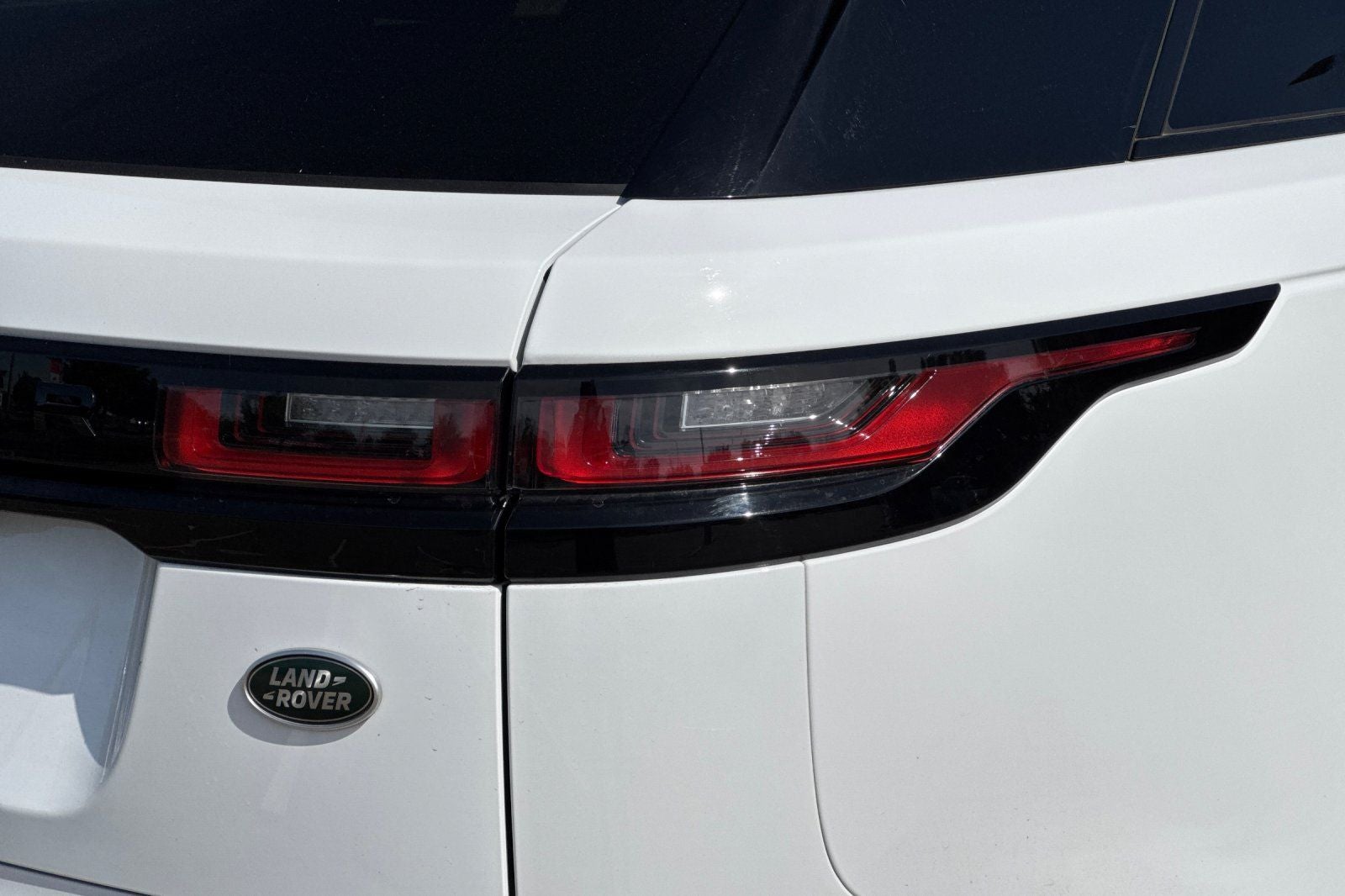 2022 Land Rover Range Rover Velar P250 R-Dynamic S