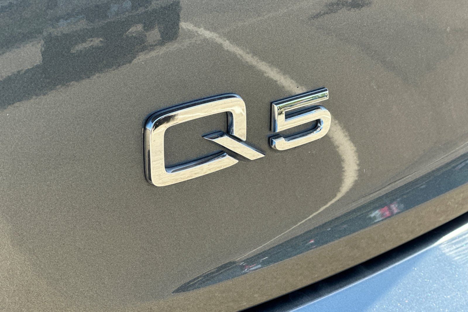 2024 Audi Q5 45 S line Premium quattro