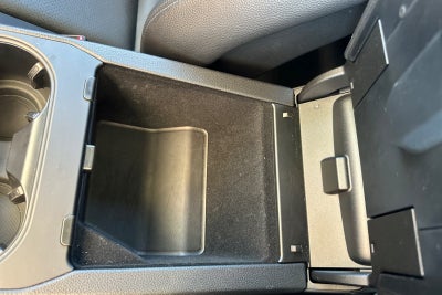 2025 Porsche Cayenne Base