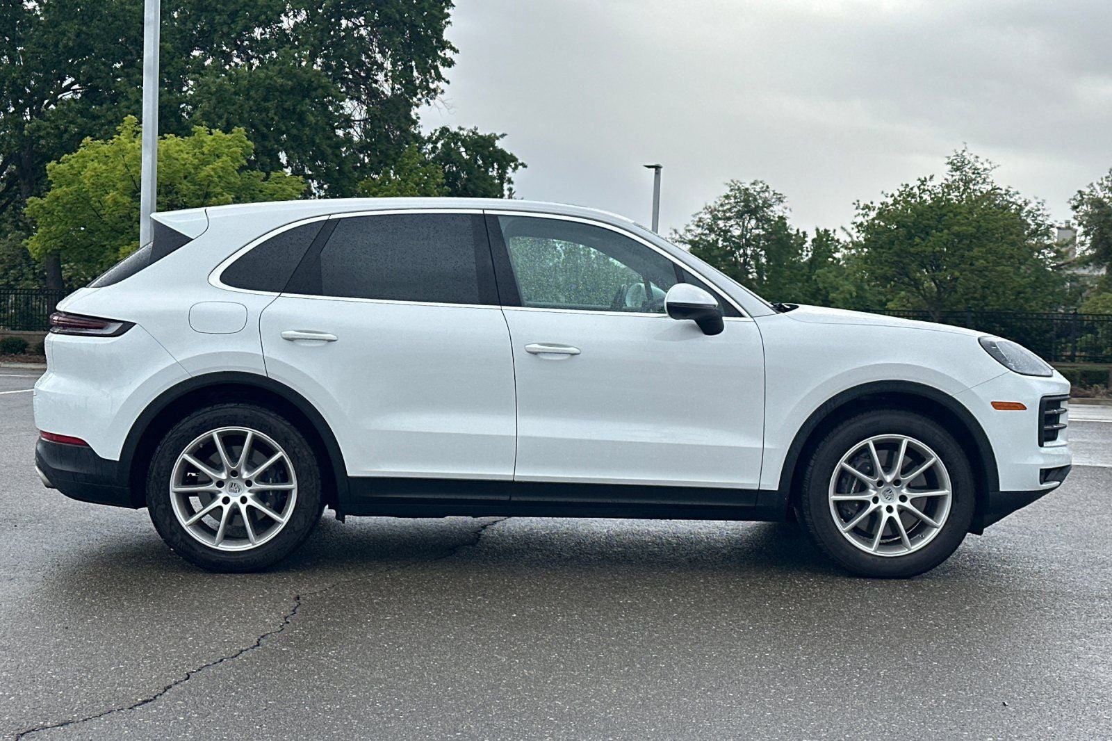 2024 Porsche Cayenne Base