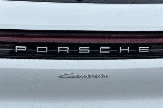 2024 Porsche Cayenne Base
