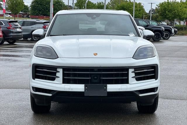 2024 Porsche Cayenne Base