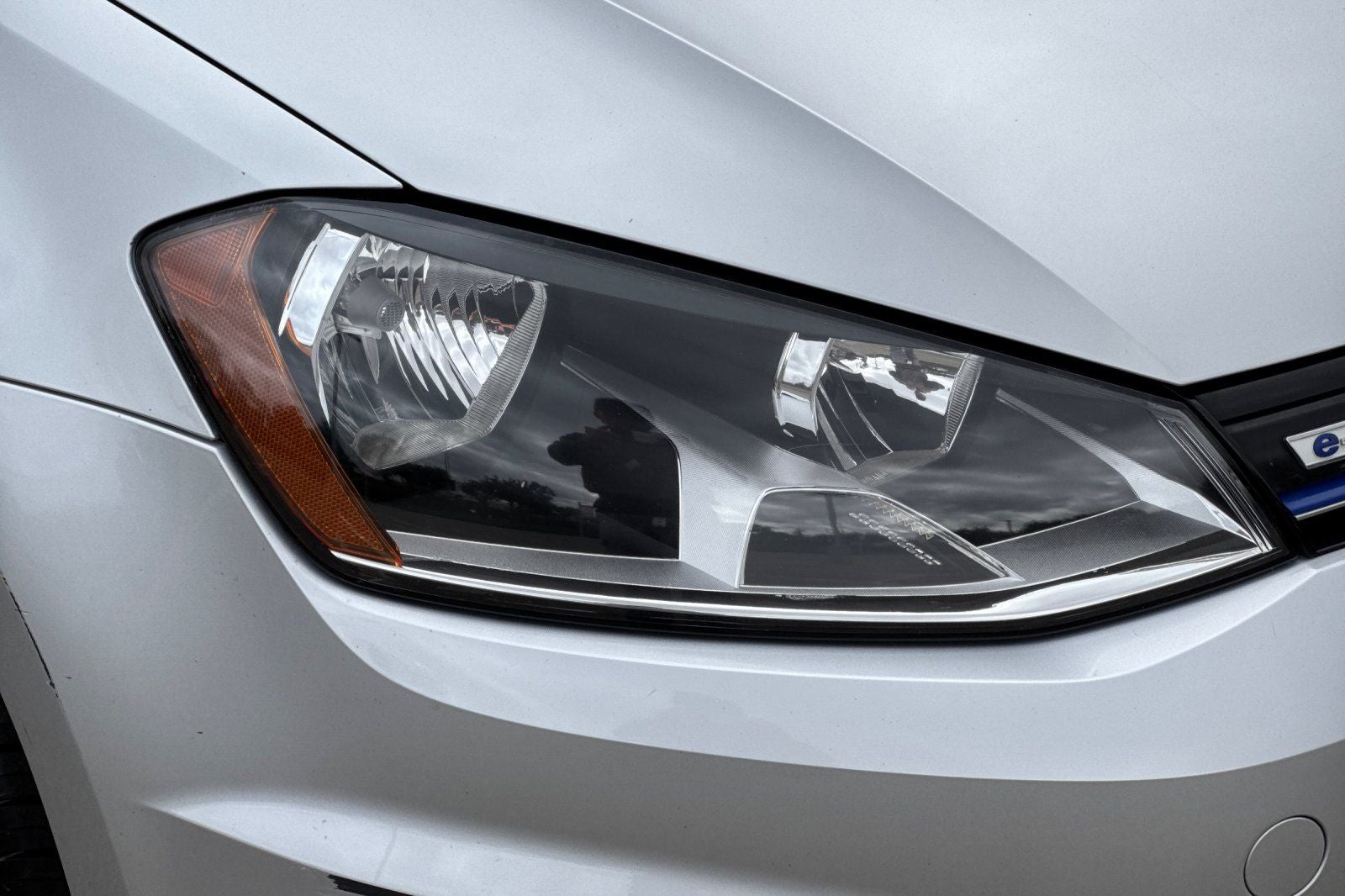 2016 Volkswagen e-Golf SE